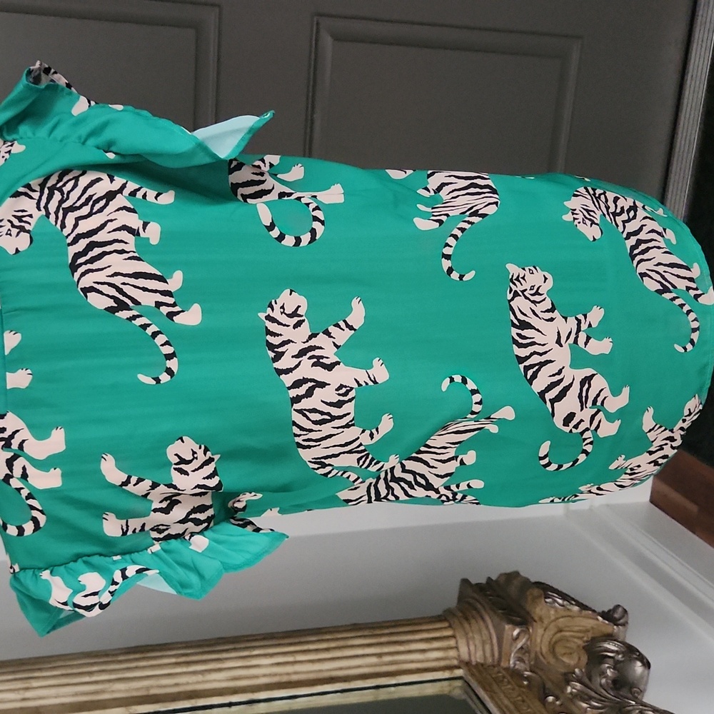 BIBI Tiger Print Blouse - Picture 4 of 5